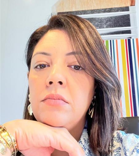 Claudia Santos